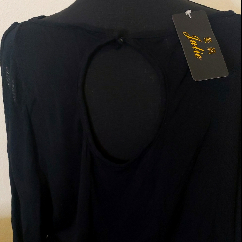 Cold Shoulder Blouse - Picture 3 of 6